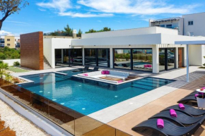 Beautiful Villa Sun Ray